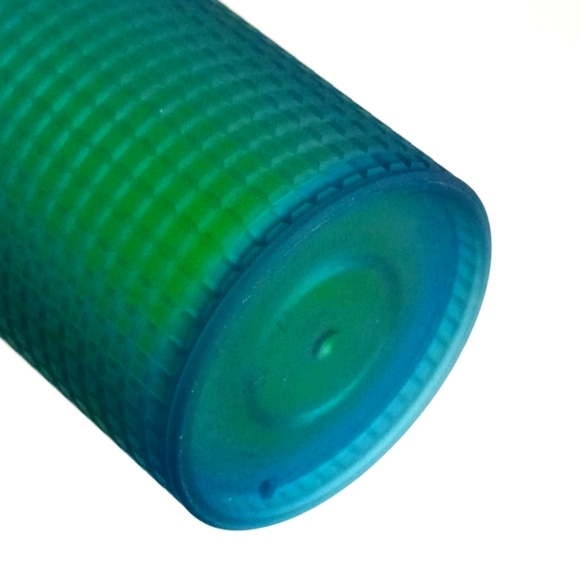 Beautiful Starbucks Green Iridescent Soft Touch Grid 24 oz Cold Cup Tumbler - Picture 5 of 7